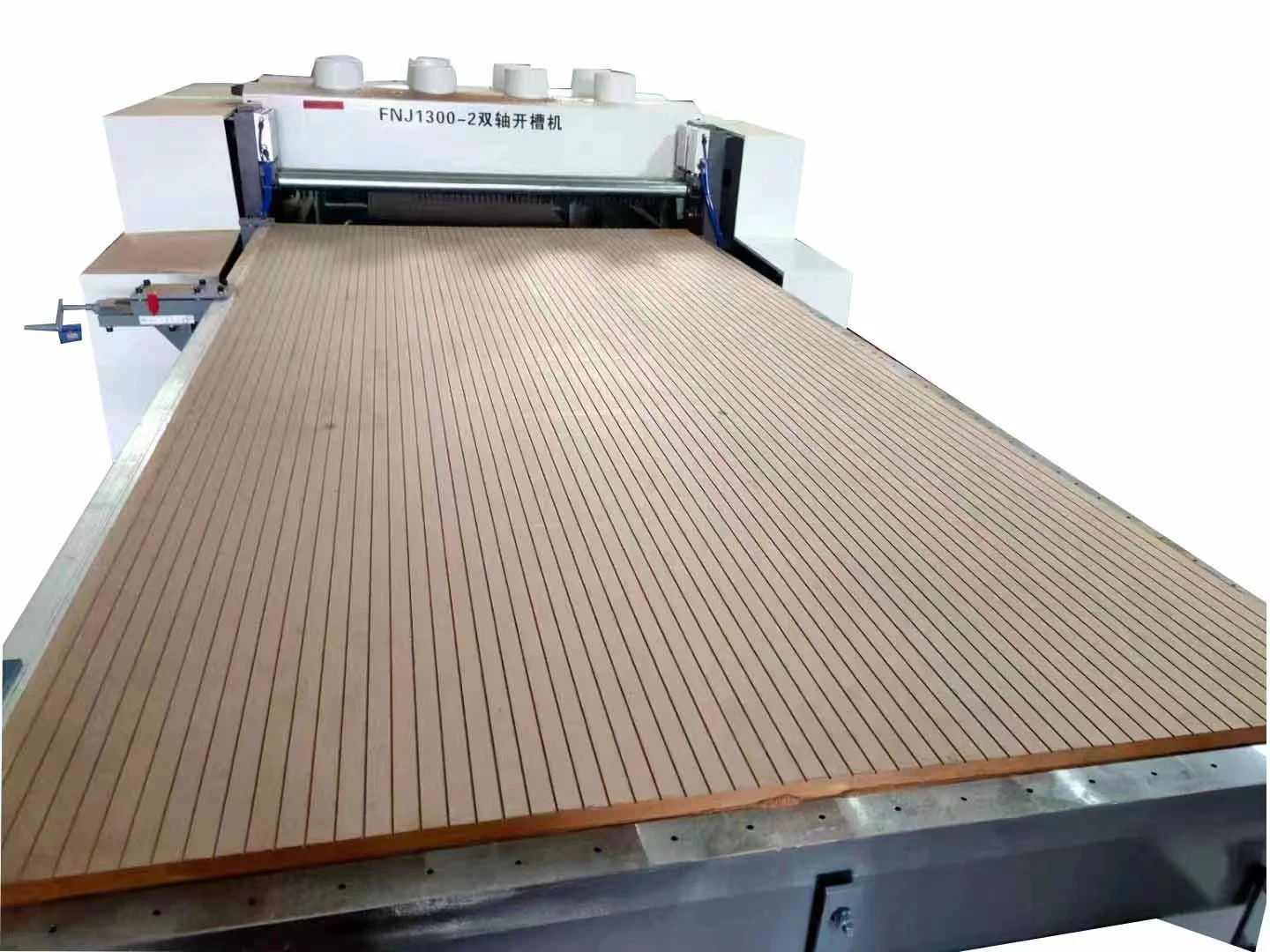 OMAC FNJ1300-2 core material grooving equipment in the workshop
